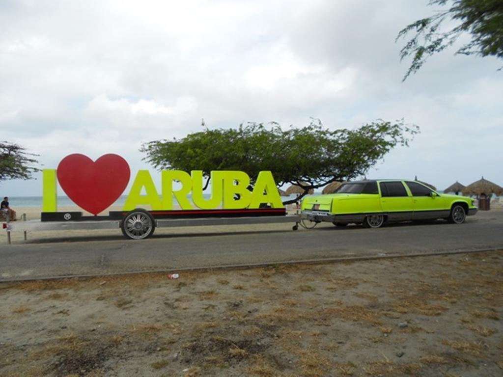 Aruba Cunucu Residence Palm Beach Eksteriør bilde