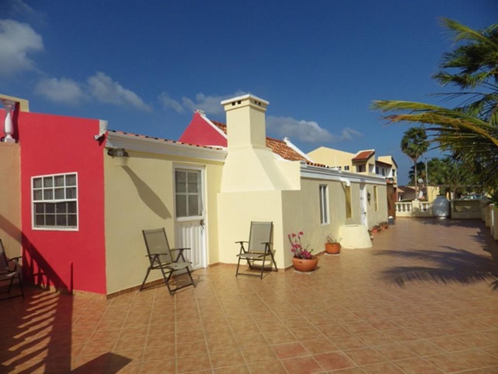 Aruba Cunucu Residence Palm Beach Eksteriør bilde